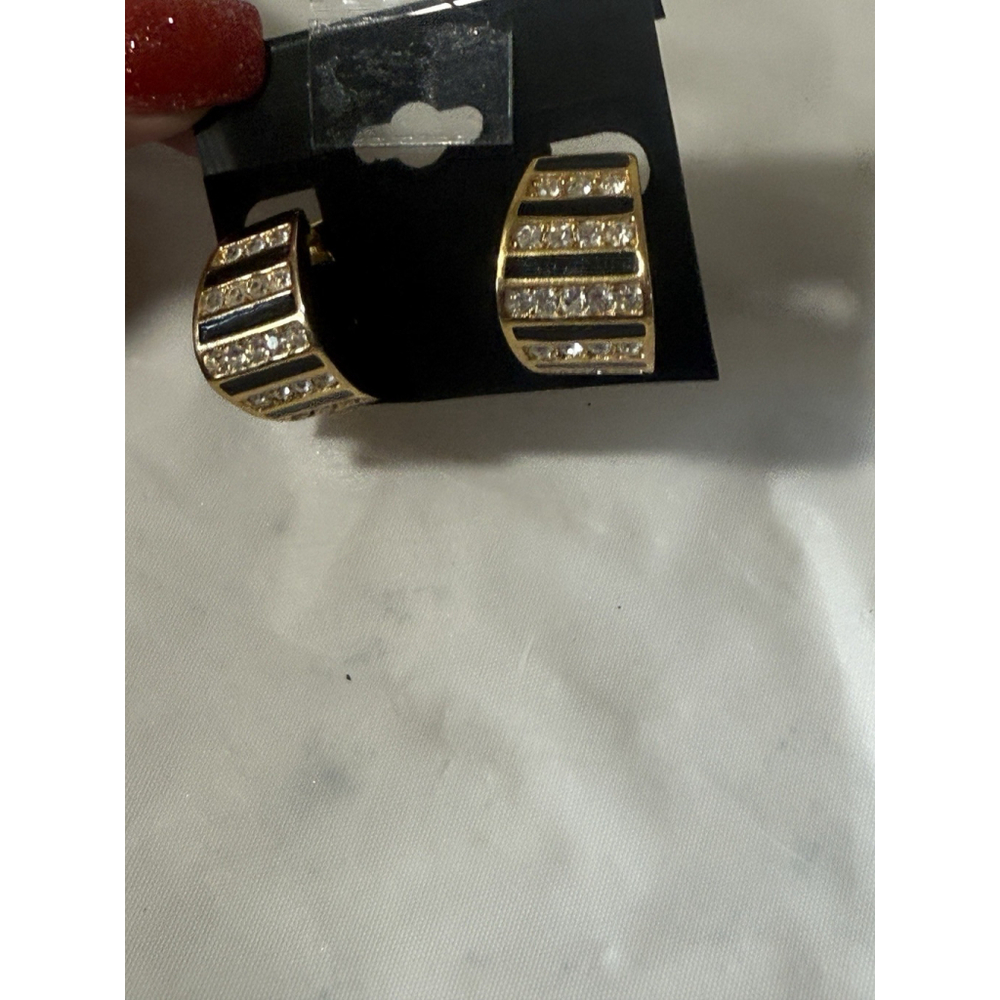 Vintage Christian Dior Gold Tone Black Rhinestone Hoop Clip On Earrings - Picture 14 of 16